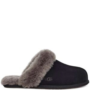 ugg black scuffette slippers